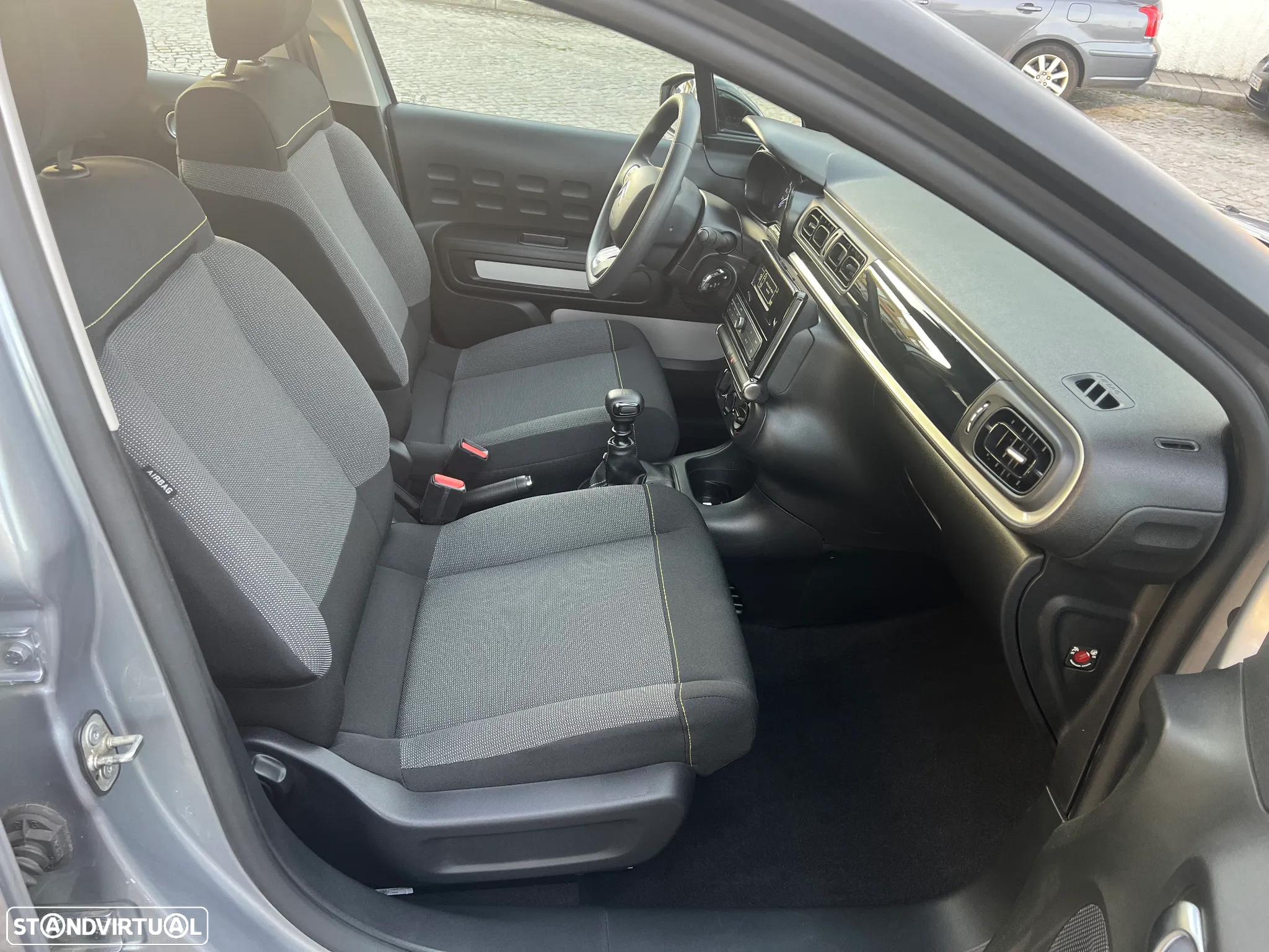 Citroën C3 Pure Tech S&S Feel - 12