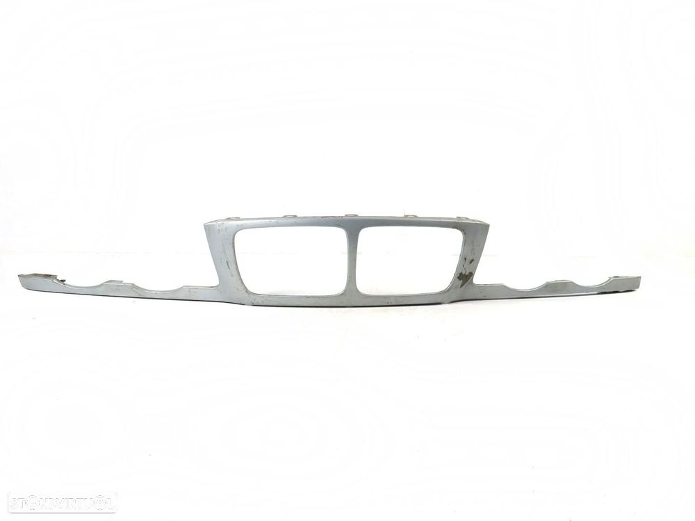 Resguardo / Guarnição Suporte da Grelha Frontal Usado / Original BMW 5 Touring (... - 1