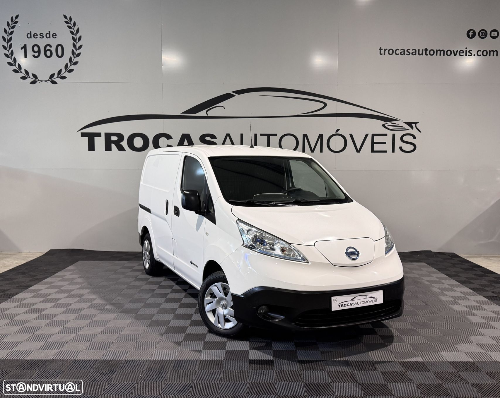 Nissan E-NV200 5p Premium Grelha - 3