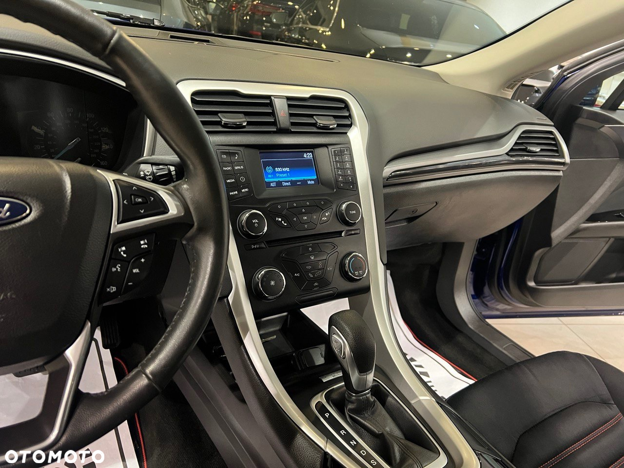 Ford Fusion - 22