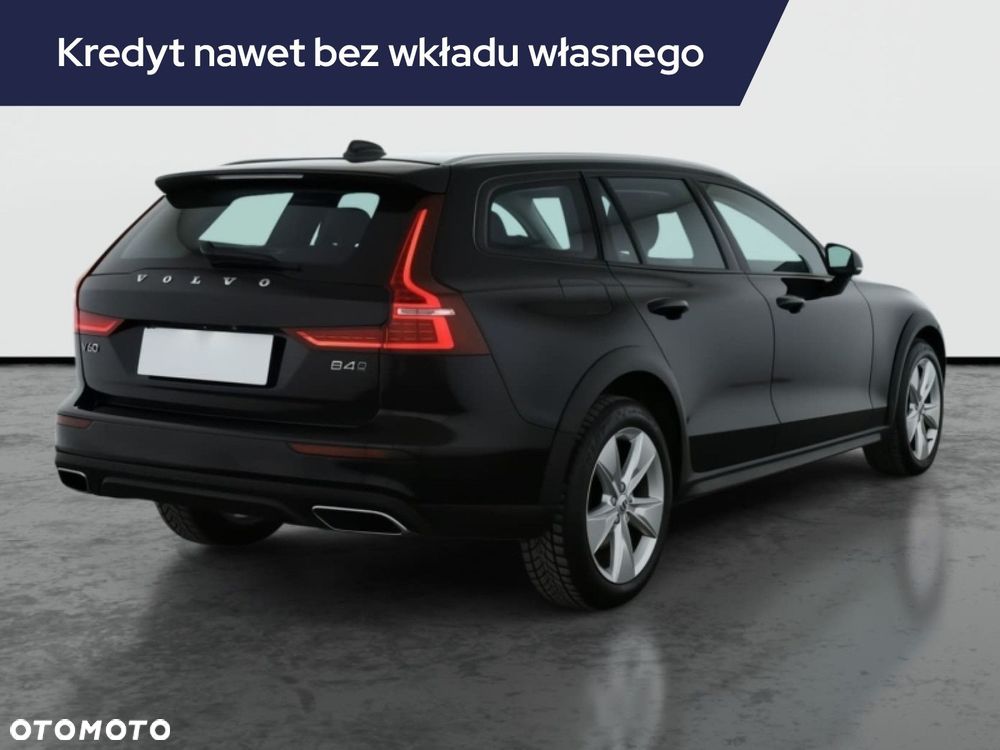 Volvo V60 Cross Country - 7