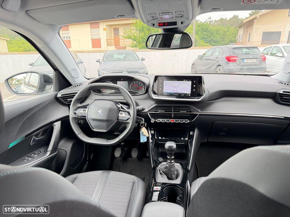 Peugeot 2008 1.2 PureTech Allure Pack - 34