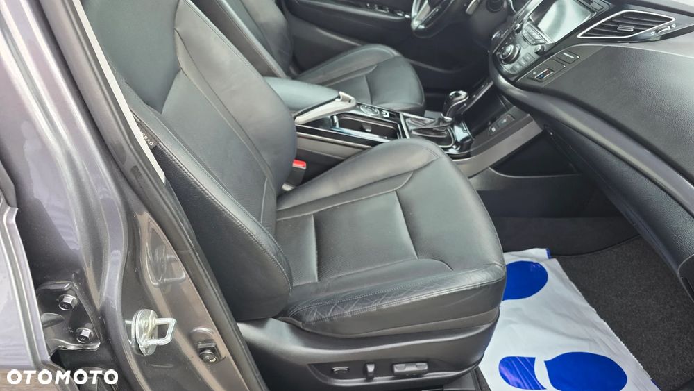 Hyundai i40 Kombi 1.7 CRDi DCT Premium - 20