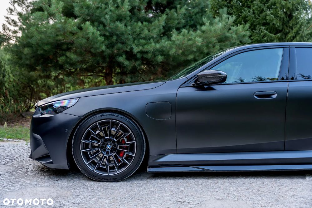 BMW M5 PHEV - 9