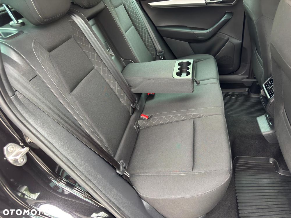 Skoda Karoq 1.5 TSI ACT 4x2 Ambition DSG - 27