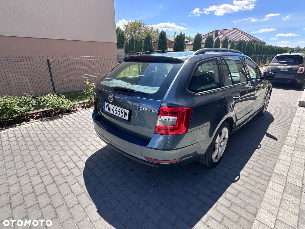 Skoda Octavia 2.0 TDI Ambition DSG - 5