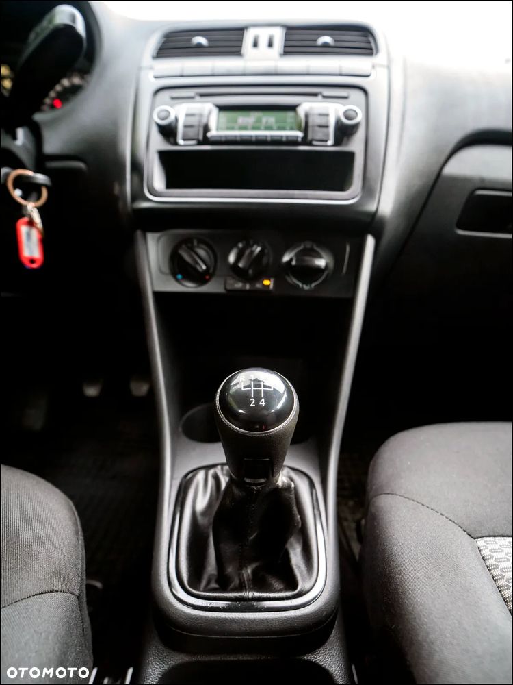 Volkswagen Polo - 23