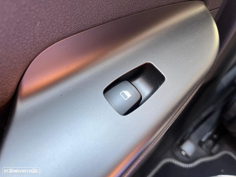 Hyundai Kauai Select - 47