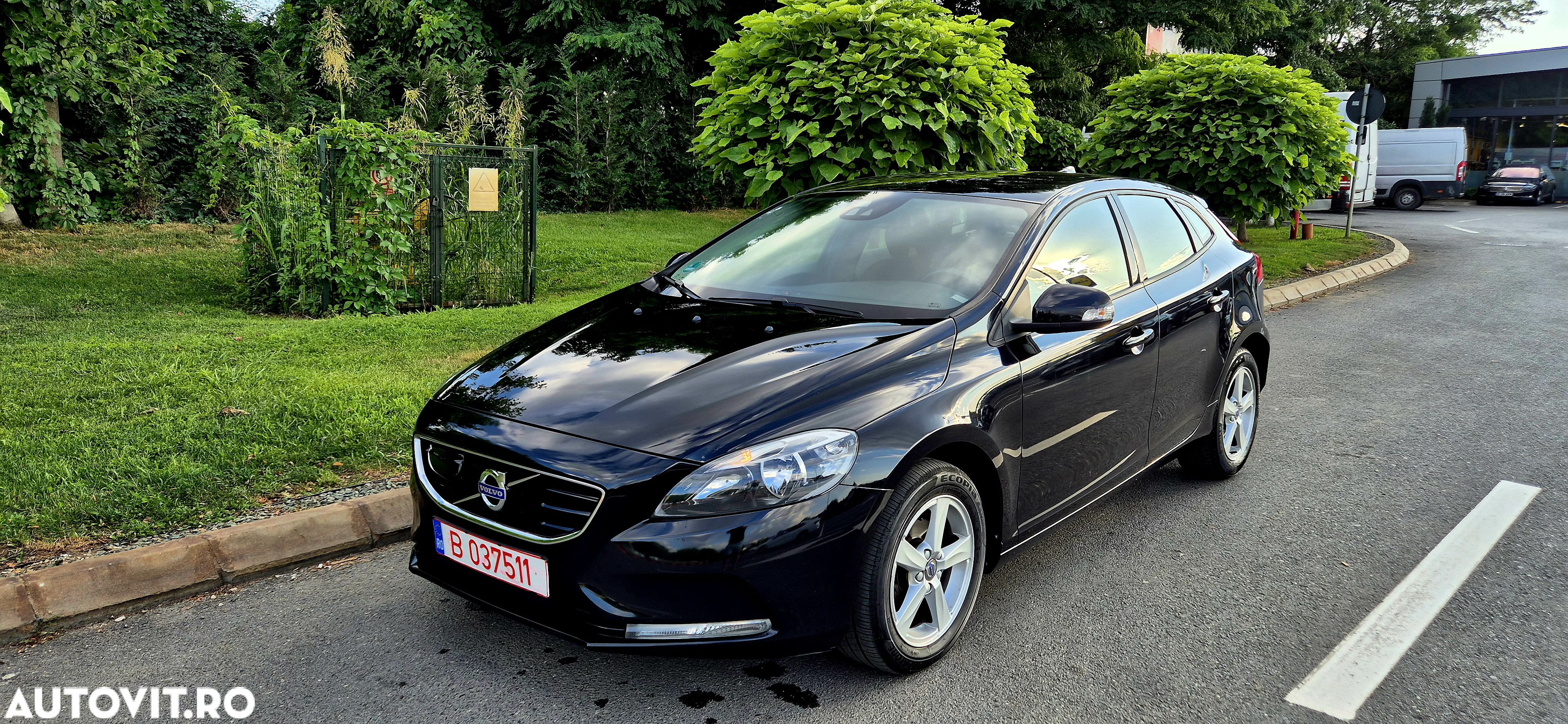 Volvo V40 D2 94g Kinetic - 1