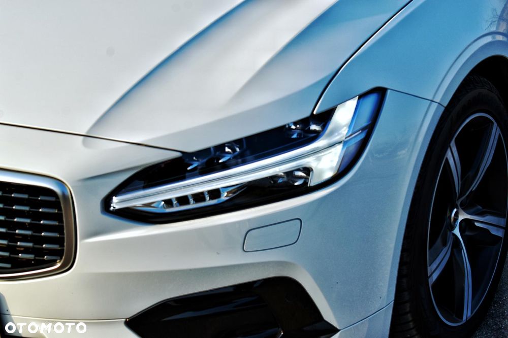 Volvo V90 D4 Geartronic R Design - 17