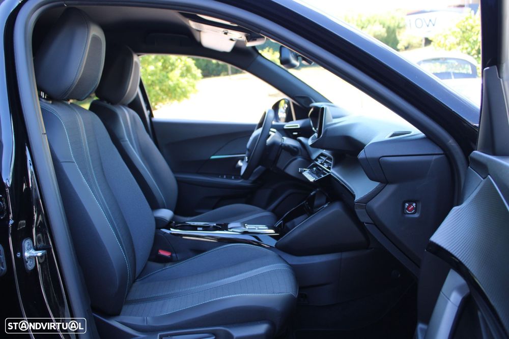 Peugeot e-2008 50 kWh Allure Pack - 33