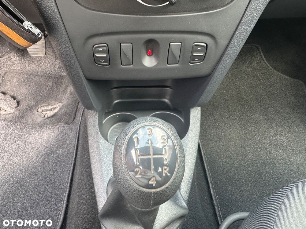 Dacia Sandero 1.2 16V - 26