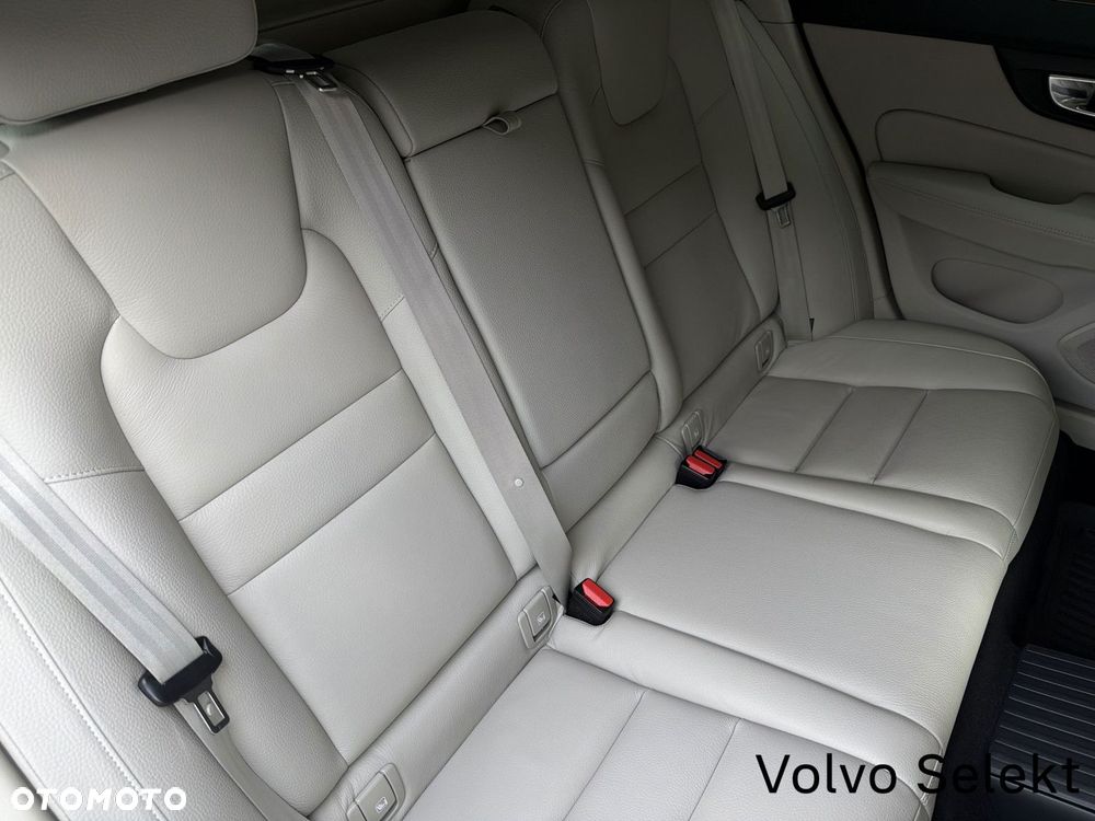 Volvo V60 - 16