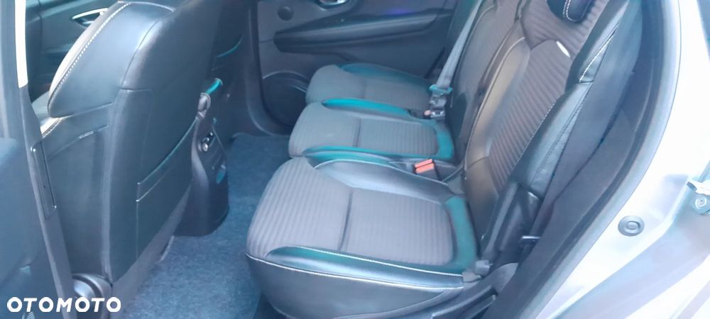 Renault Grand Scenic TCe 140 GPF BOSE EDITION - 32