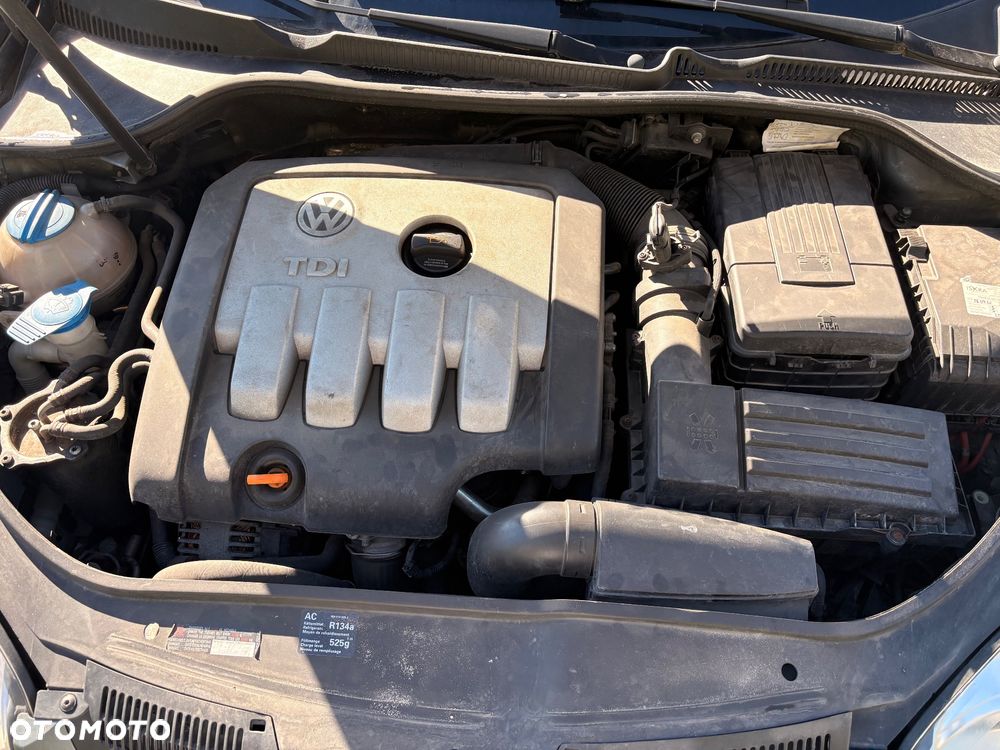 Volkswagen Golf 2.0 TDI Sportline - 12