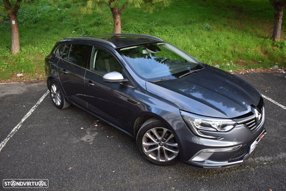 Renault Mégane Sport Tourer 1.5 Blue dCi GT Line - 28