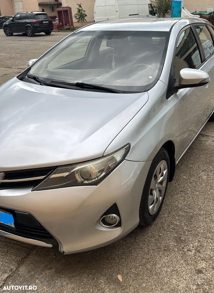 Toyota Auris - 3