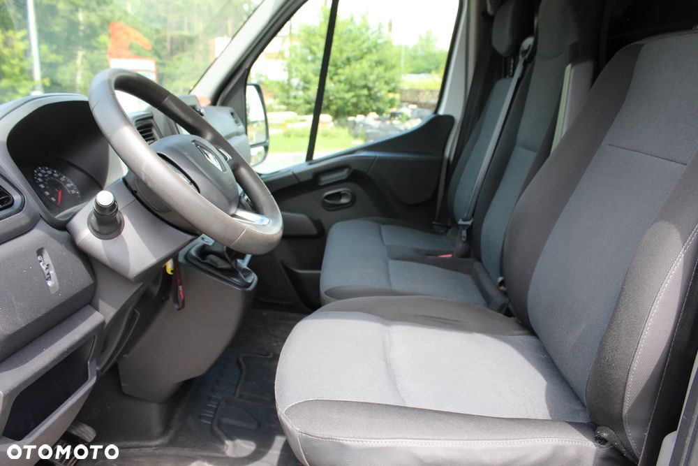 Renault Master - 15