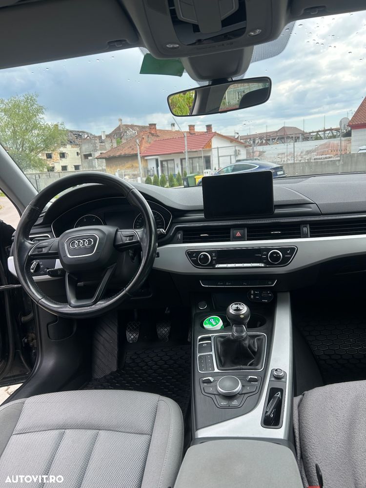 Audi A4 2.0 TDI DPF Ambiente - 5