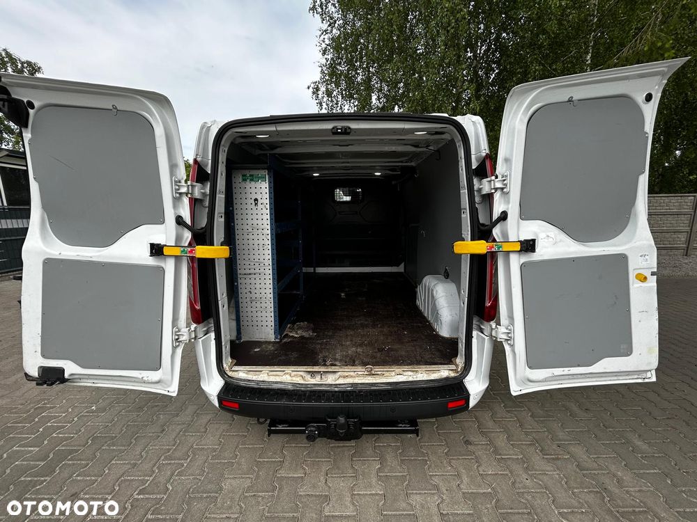 Ford Transit Custom - 19