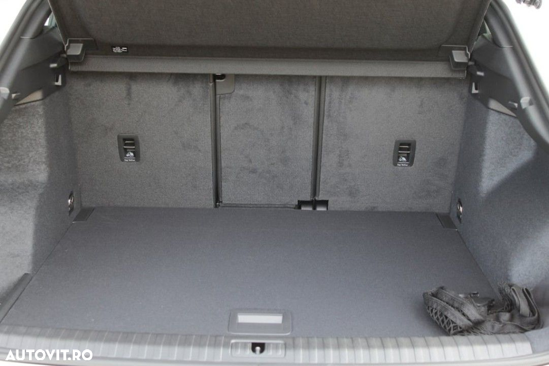 Audi Q3 - 17