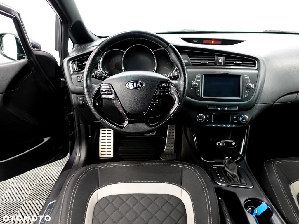 Kia Ceed 1.6 CRDi SCR GT-Line DCT - 6