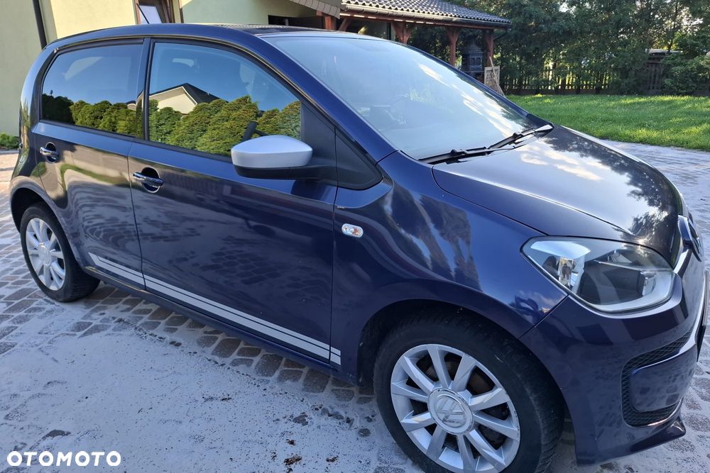 Volkswagen up! - 4