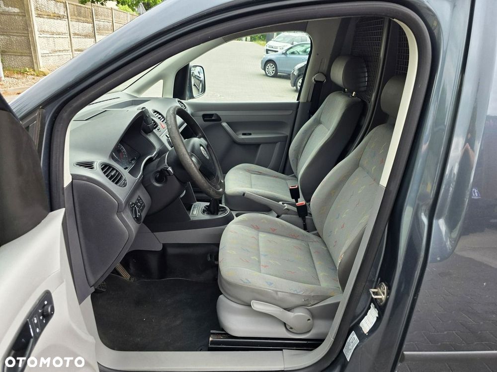 Volkswagen Caddy - 9