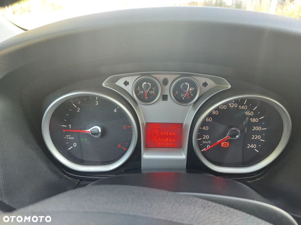 Ford Focus - 3