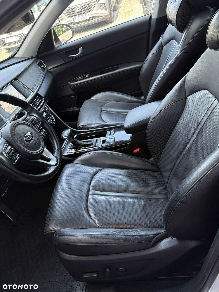 Kia Optima - 17