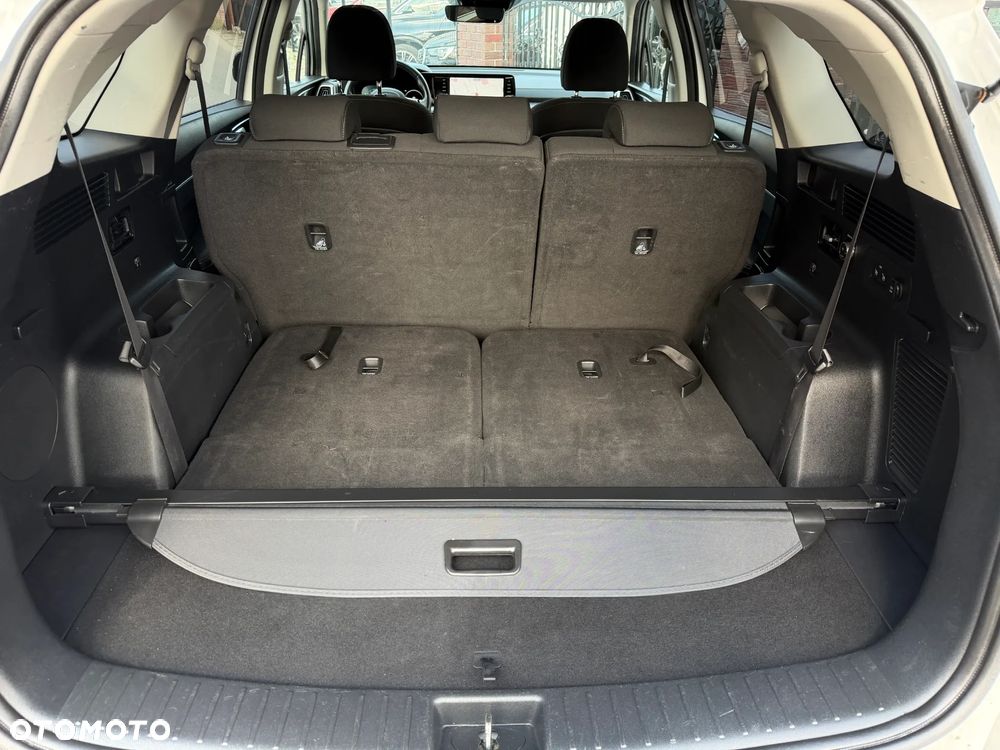 Kia Sorento 1.6 T-GDI HEV L 4WD 7os - 35