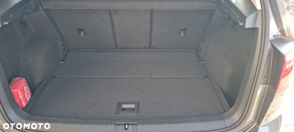 Volkswagen Golf Sportsvan - 18