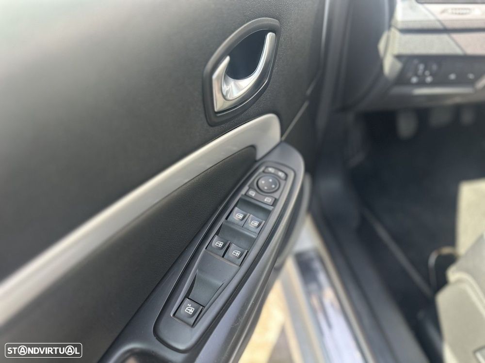 Renault Mégane CC 1.5 dCi Dynamique - 12