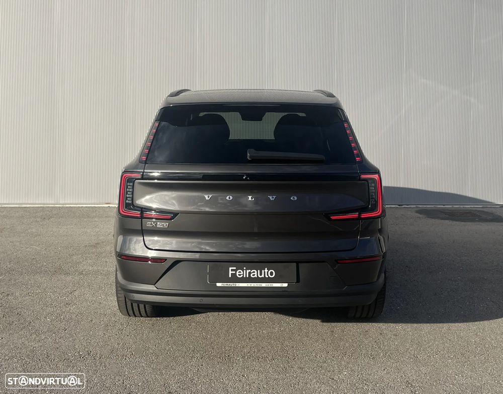 Volvo EX90 104 kWh Single Motor Core - 12