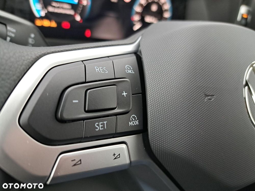 Volkswagen Crafter 35 furgon 140KM 3640 - 12