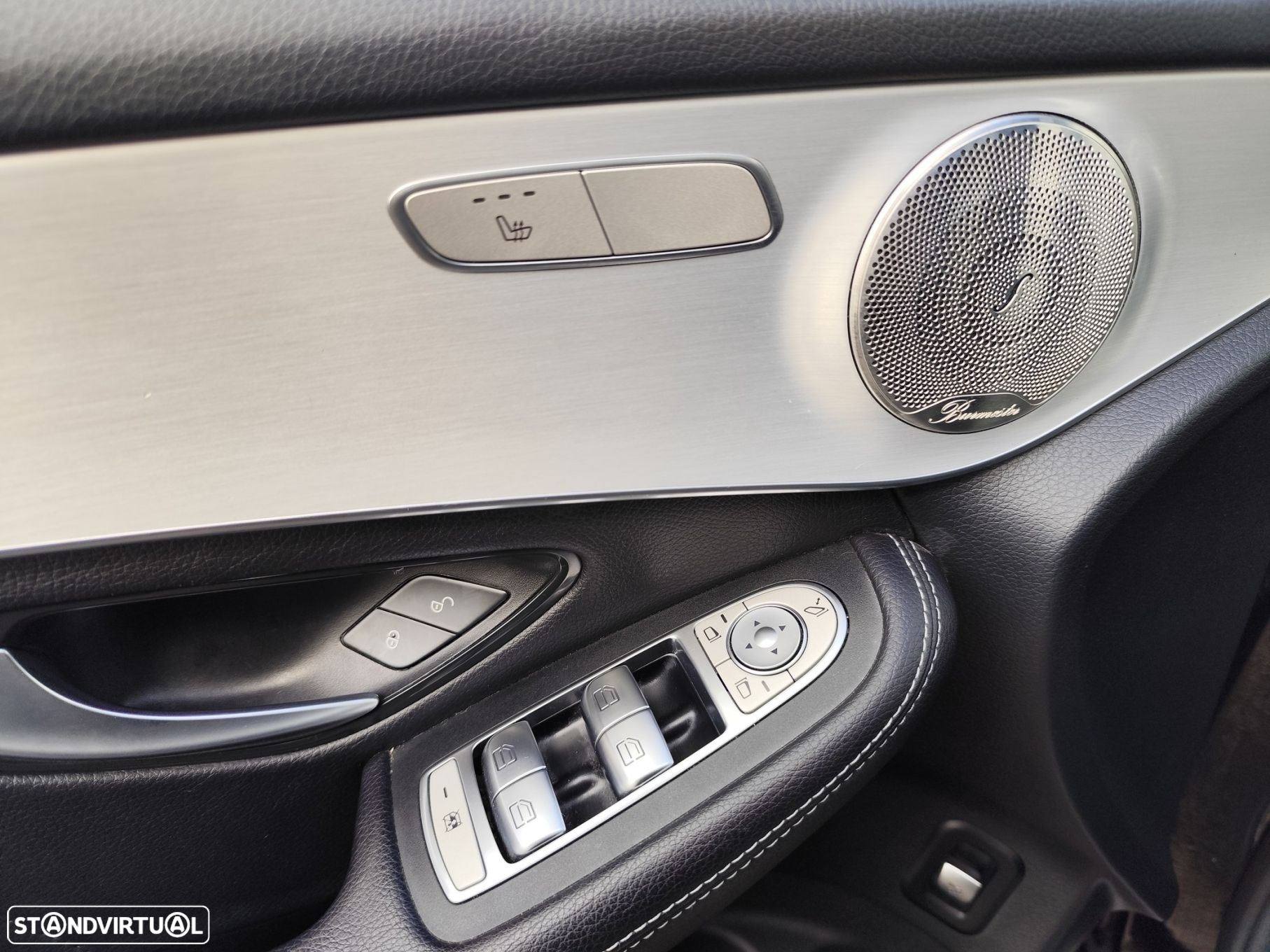 Mercedes-Benz GLC 300 de 4Matic 9G-TRONIC AMG Line - 34