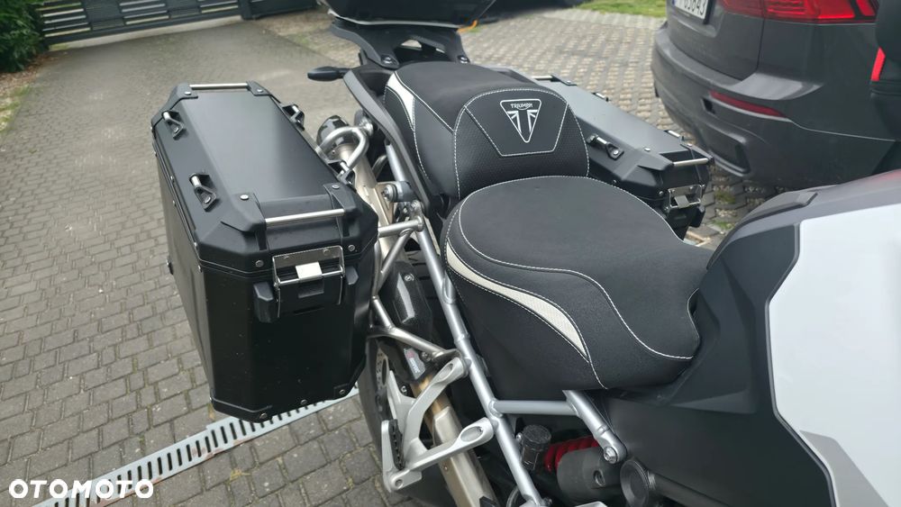 Triumph Tiger - 4
