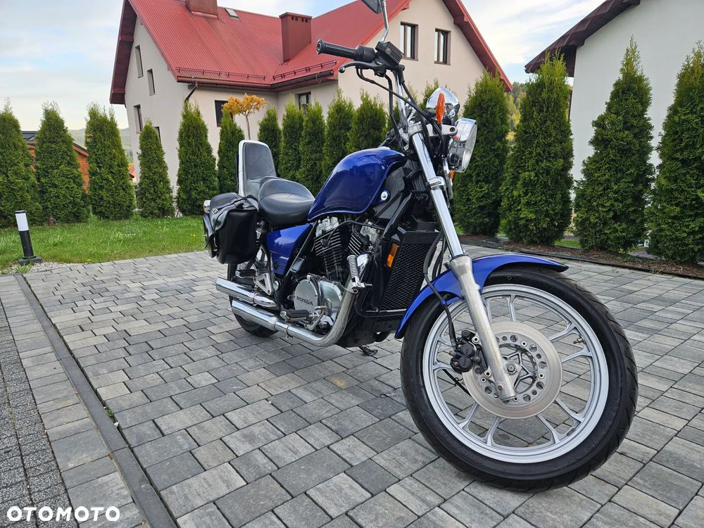 Honda VT - 4