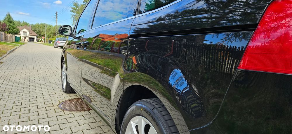 Volkswagen Sharan - 9