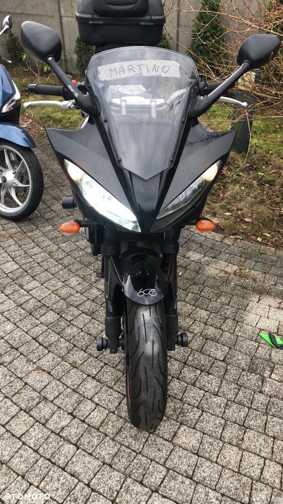 Yamaha FZ6 - 12