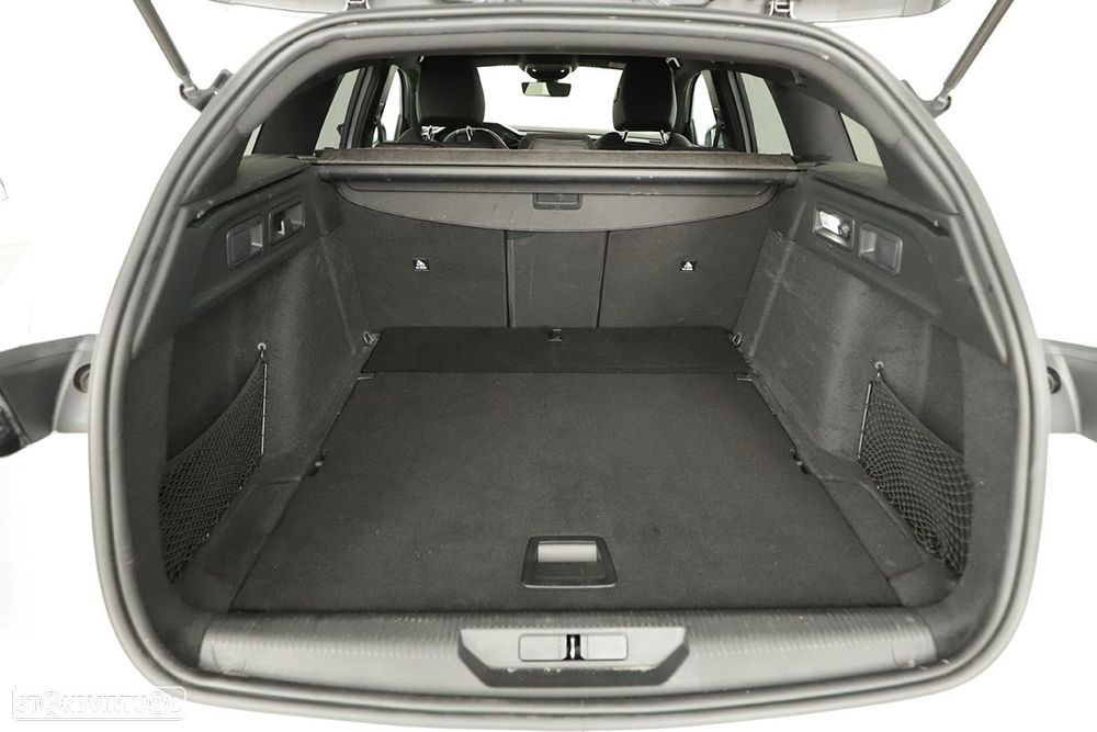Peugeot 308 SW 1.2 PureTech GT EAT8 - 23