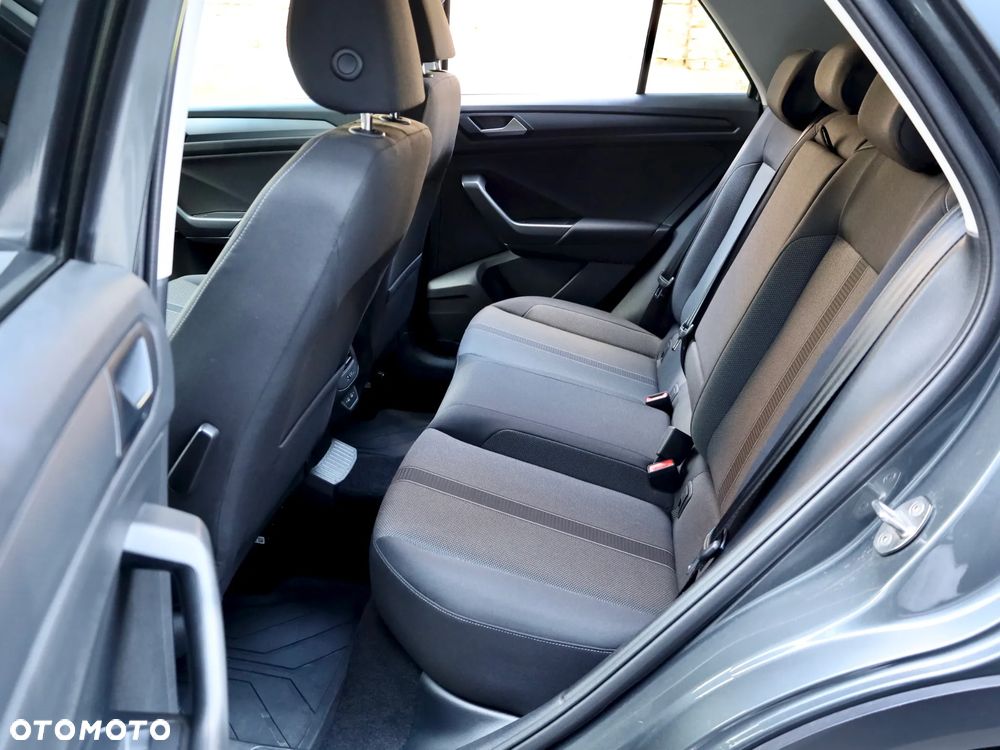 Volkswagen T-Roc 1.5 TSI Life Plus DSG - 29