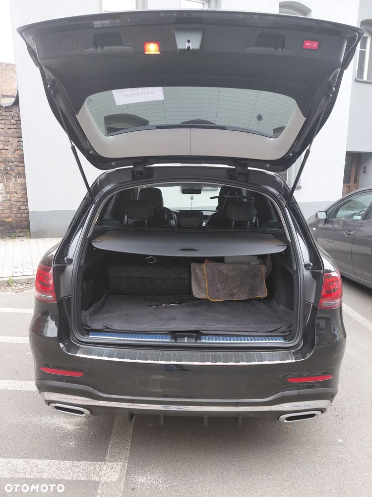 Mercedes-Benz GLC 200 d 4Matic 9G-TRONIC AMG Line - 19