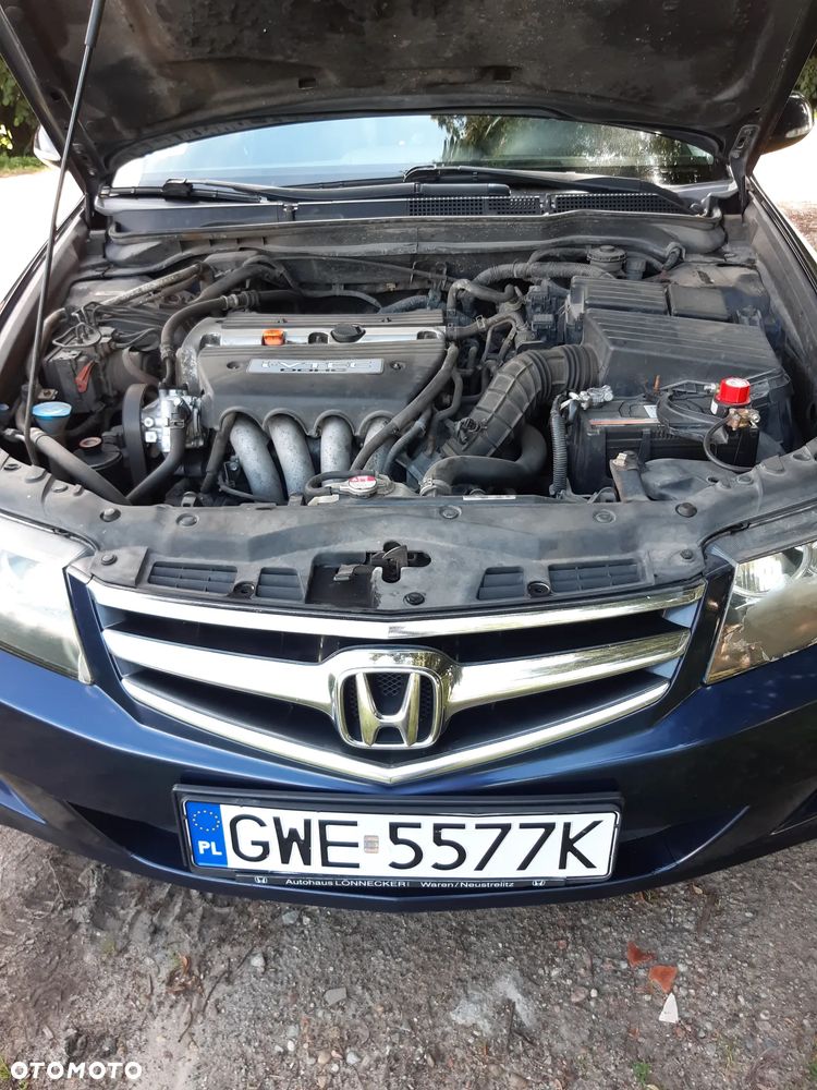 Honda Accord 2.0 Executive - 2