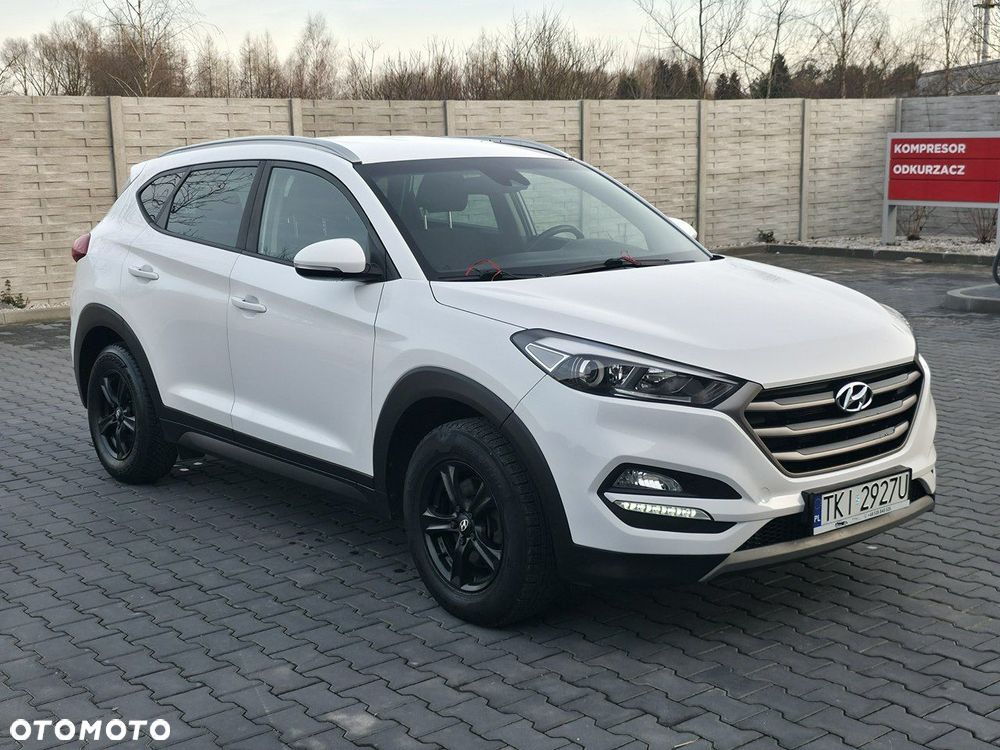 Hyundai Tucson - 2