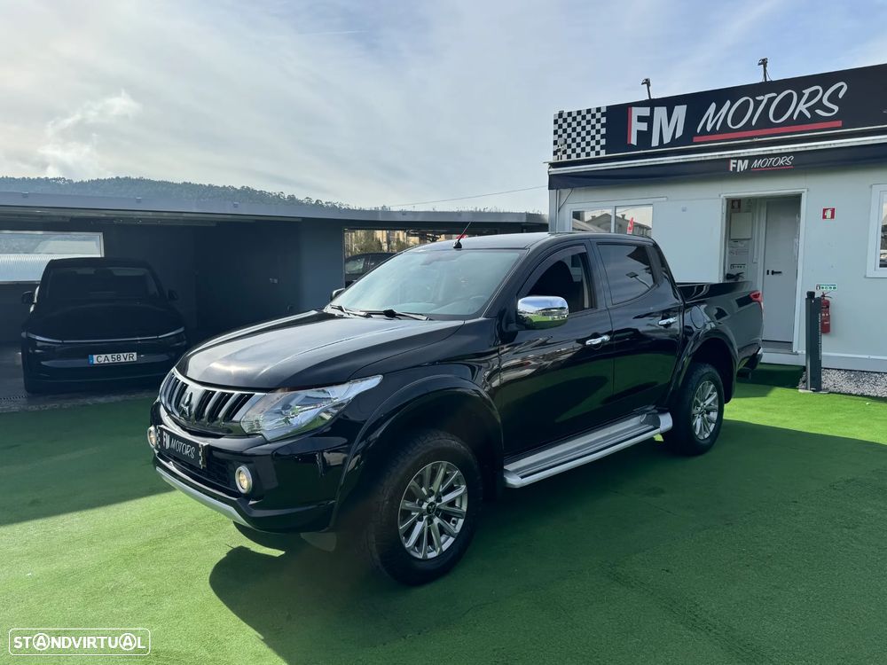 Mitsubishi L200 2.4 DI-D CD Instyle Strakar 4WD - 2