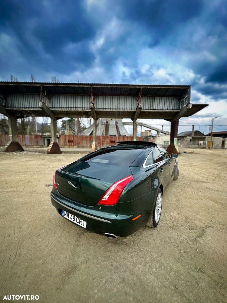 Jaguar XJ 3.0 V6 Premium Luxury Aut SWB - 3