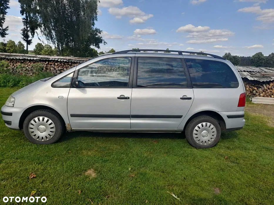 Volkswagen Sharan 1.9 TDI Basis - 6