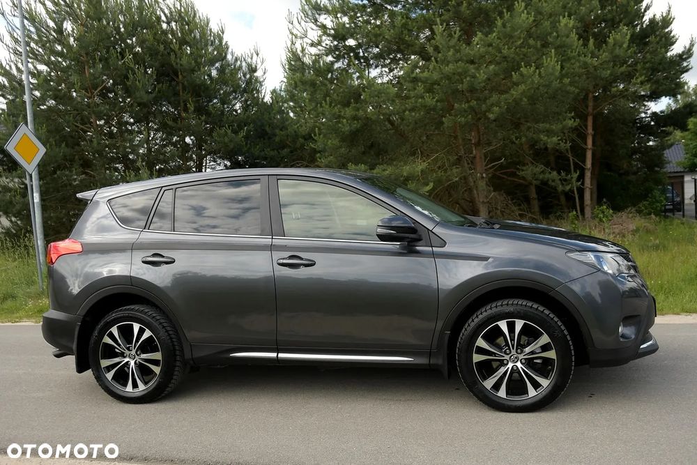 Toyota RAV4 - 7