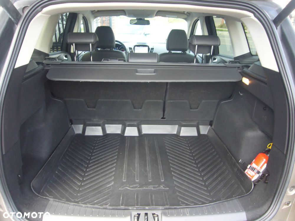 Ford Kuga 1.5 EcoBoost FWD ST-Line - 20
